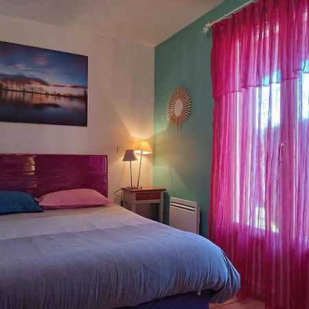 Chambres Tricastine Et Venise Saint-Paul-Trois-Chateaux Exterior photo